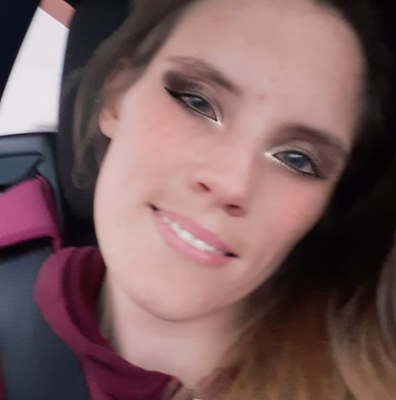 Meet your Posher, Tiffany - Picture 1 of 1